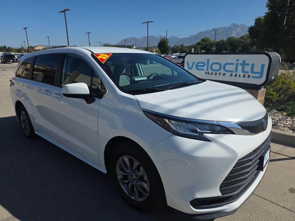 used 2023 Toyota Sienna car, priced at $32,995