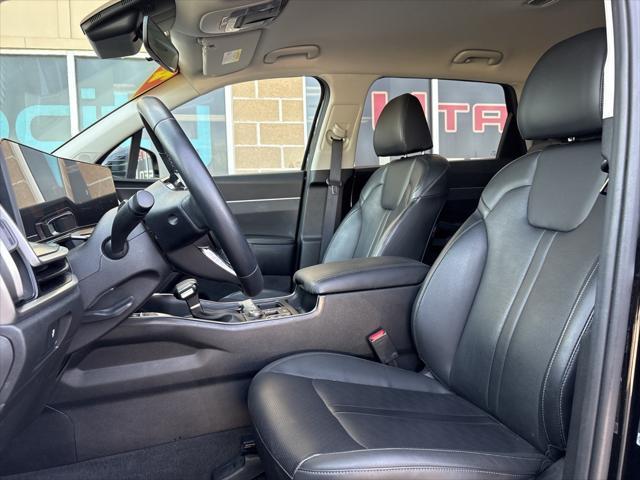 used 2024 Kia Sorento car, priced at $29,995
