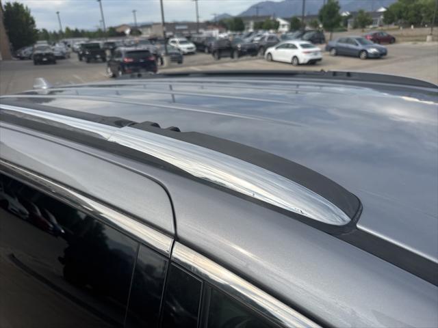 used 2018 Chrysler Pacifica car, priced at $15,995