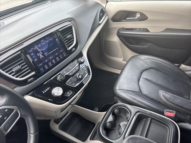 used 2018 Chrysler Pacifica car, priced at $15,995