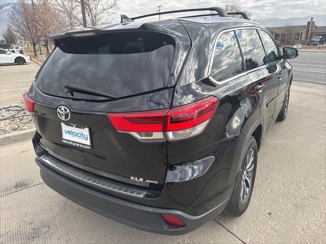 used 2018 Toyota Highlander car, priced at $26,995