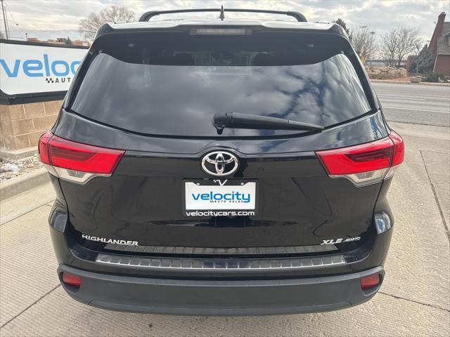 used 2018 Toyota Highlander car, priced at $26,995