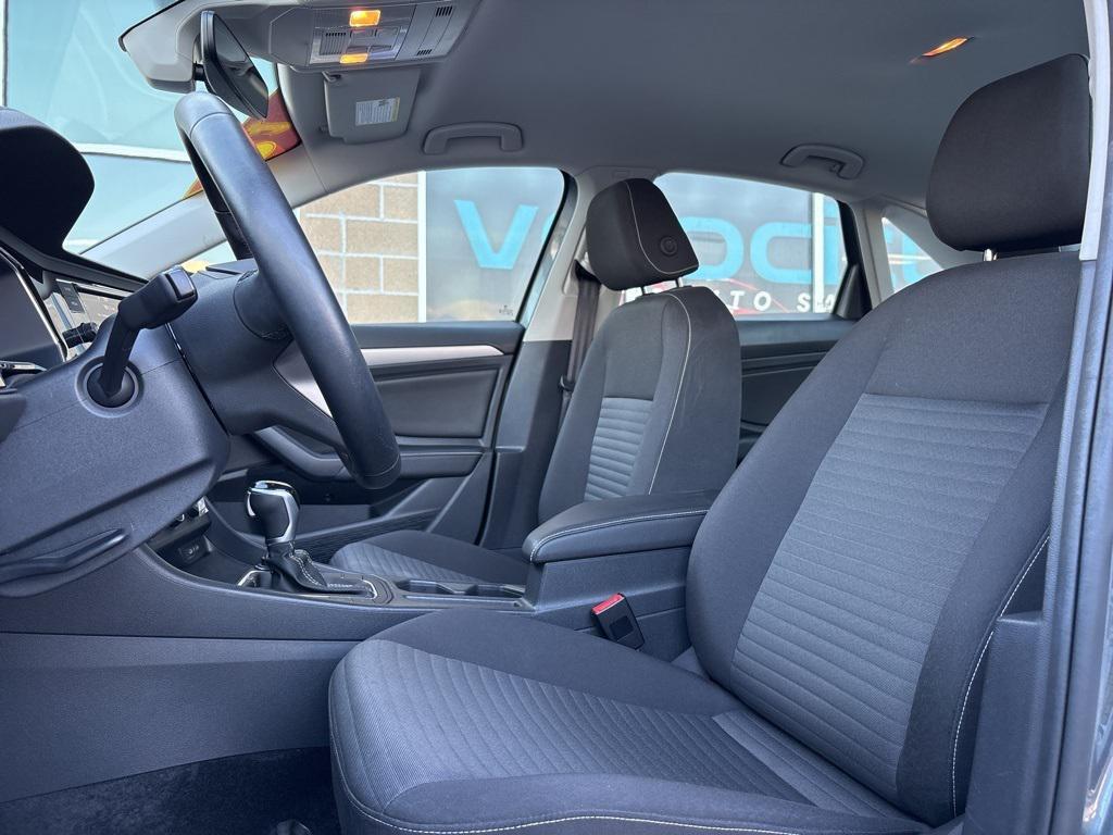 used 2024 Volkswagen Jetta car, priced at $18,995