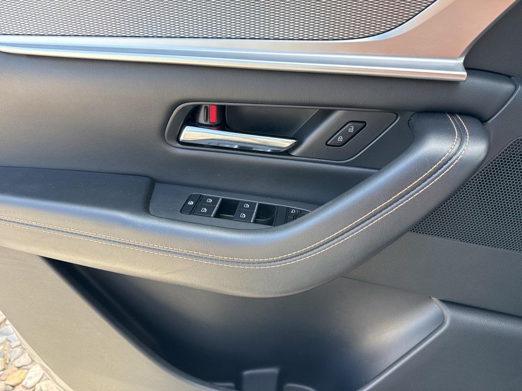 used 2024 Mazda CX-90 car, priced at $28,995