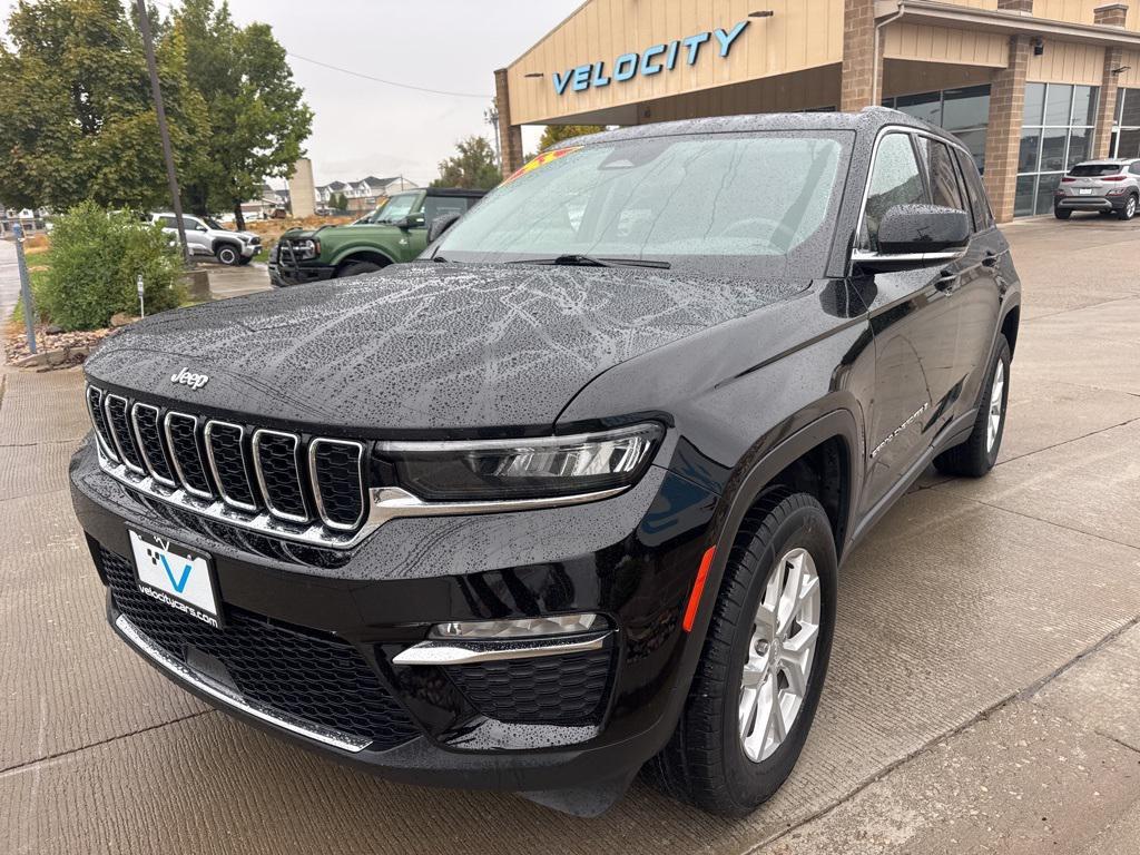 used 2023 Jeep Grand Cherokee car, priced at $25,995