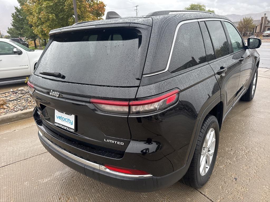 used 2023 Jeep Grand Cherokee car, priced at $25,995
