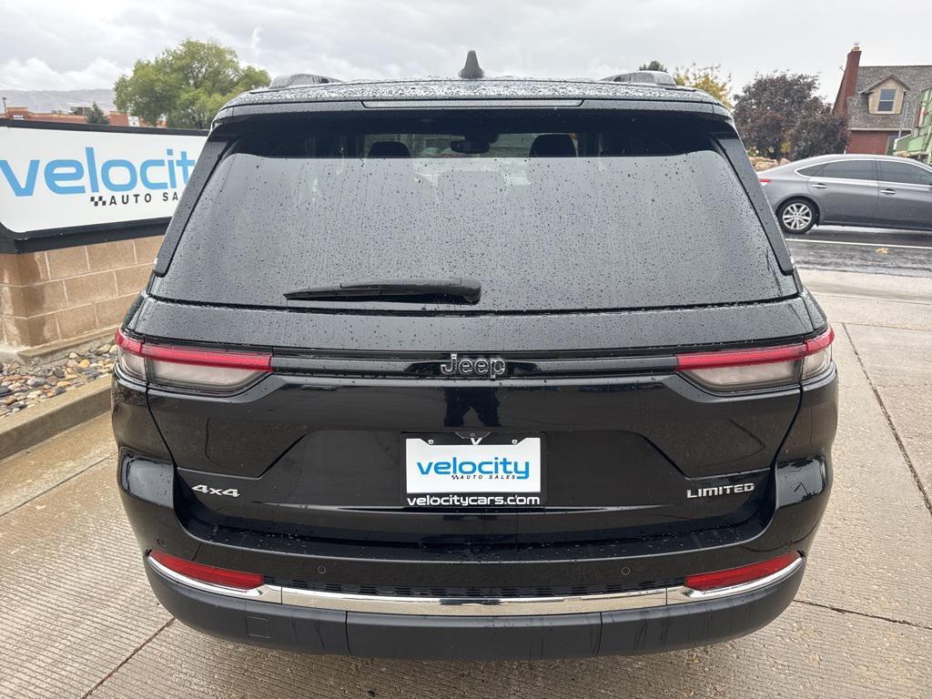 used 2023 Jeep Grand Cherokee car, priced at $25,995
