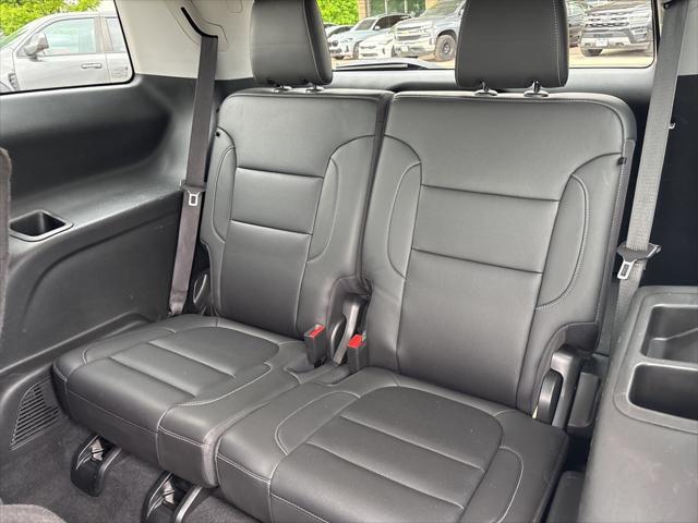 used 2023 GMC Acadia car, priced at $27,595