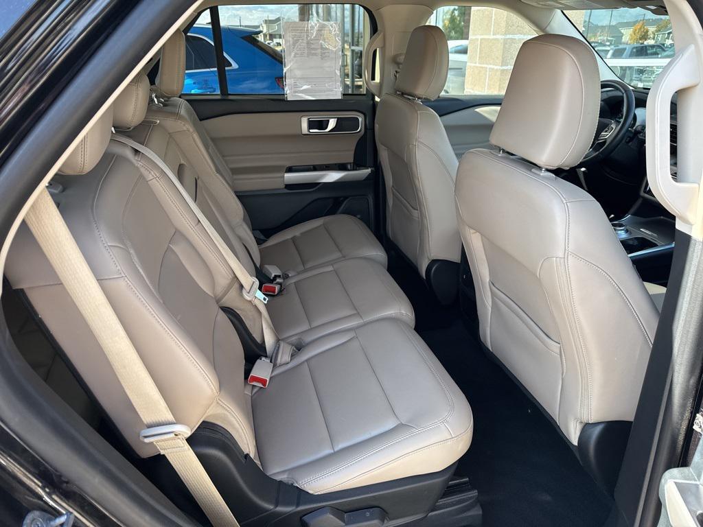 used 2024 Ford Explorer car, priced at $27,995