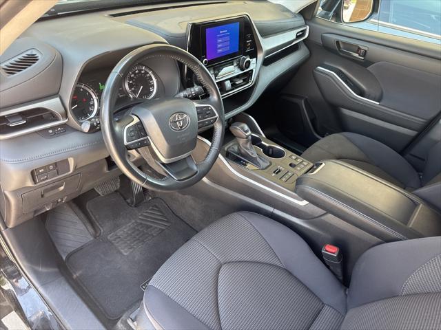 used 2023 Toyota Highlander car, priced at $34,995