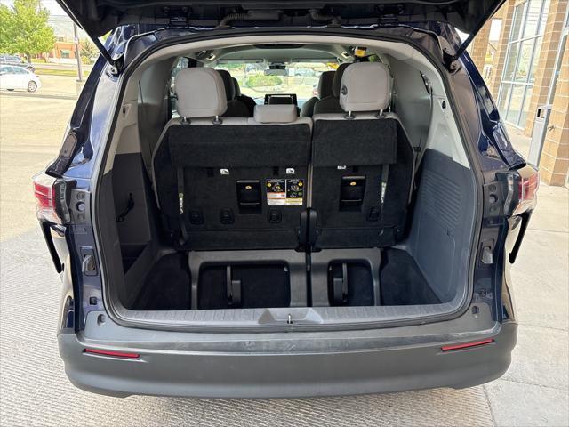 used 2024 Toyota Sienna car, priced at $39,995