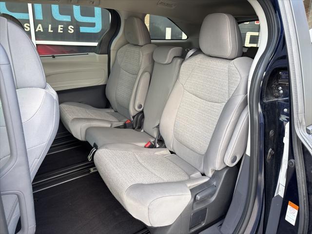 used 2024 Toyota Sienna car, priced at $39,995
