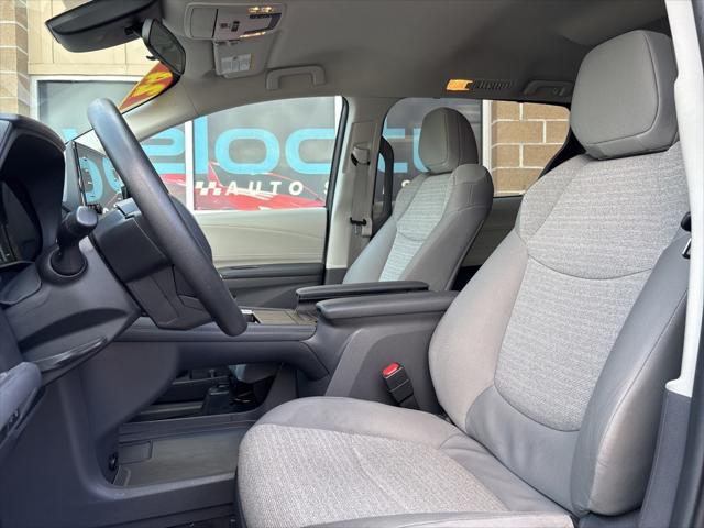 used 2024 Toyota Sienna car, priced at $39,995