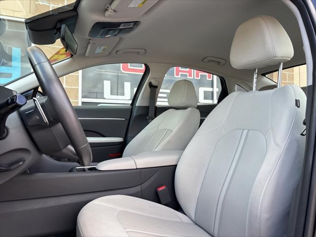 used 2024 Hyundai Sonata Hybrid car, priced at $25,995