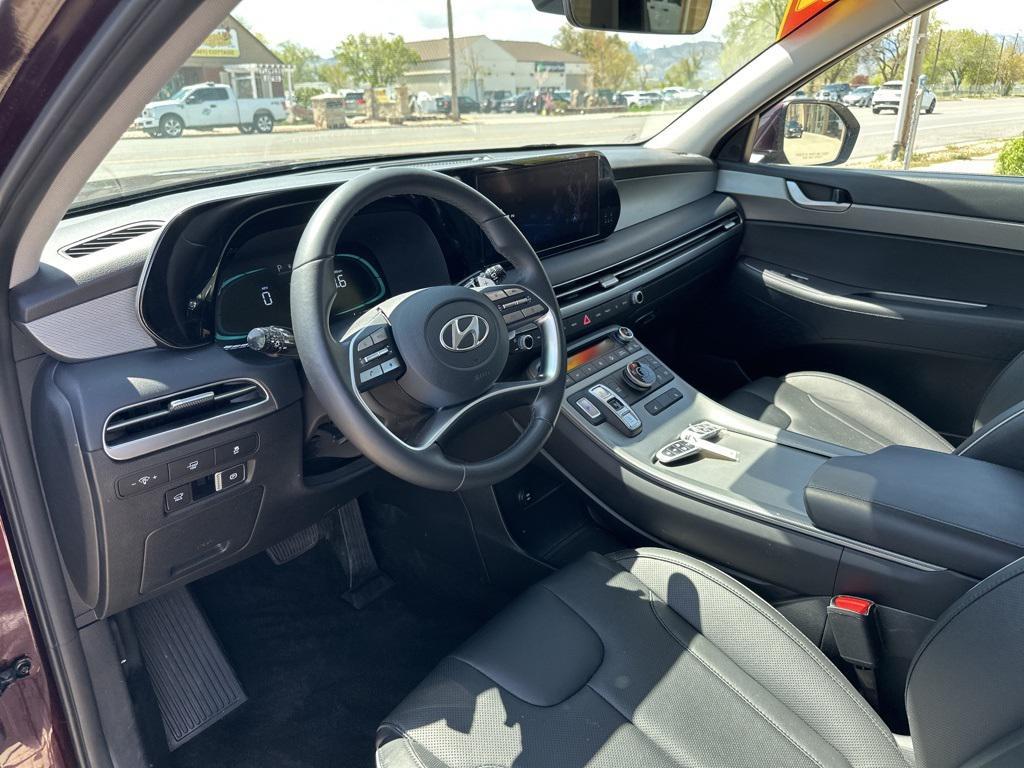 used 2024 Hyundai Palisade car, priced at $32,995