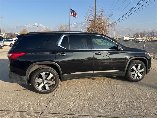 used 2021 Chevrolet Traverse car, priced at $28,995