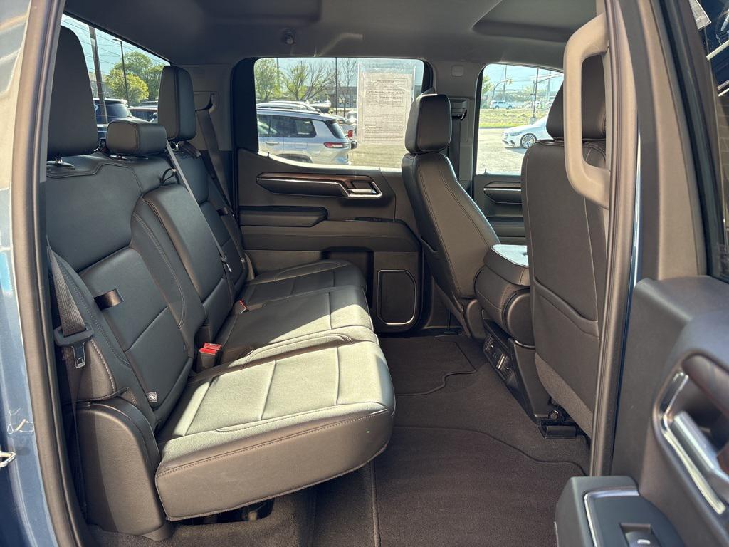 used 2024 GMC Sierra 1500 car, priced at $45,995