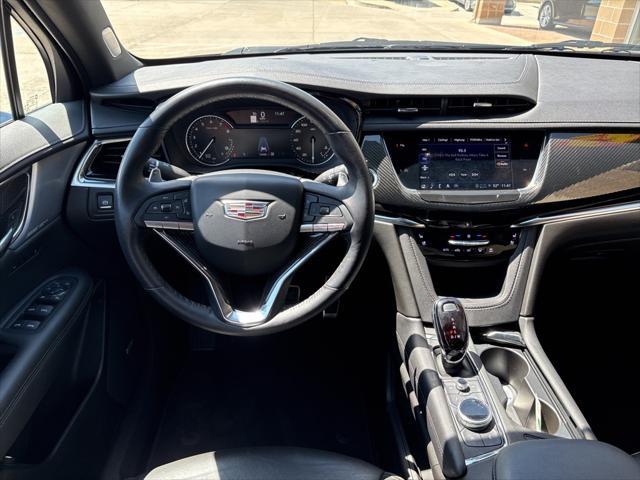 used 2023 Cadillac XT6 car, priced at $45,995