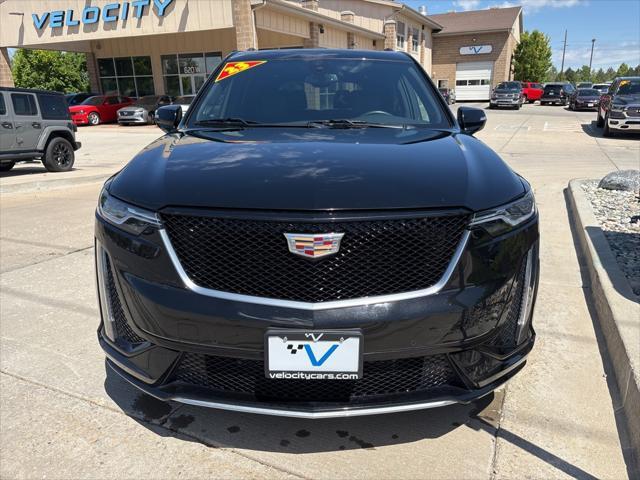 used 2023 Cadillac XT6 car, priced at $45,995
