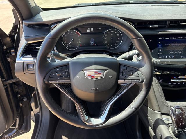 used 2023 Cadillac XT6 car, priced at $45,995