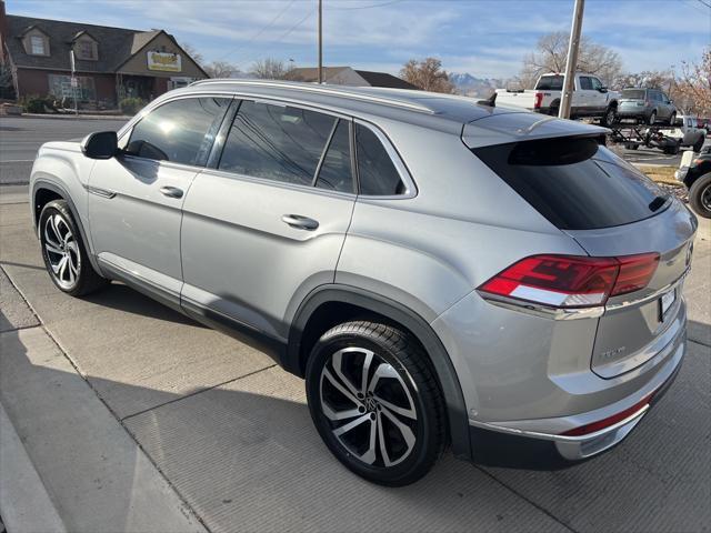 used 2020 Volkswagen Atlas Cross Sport car, priced at $27,995