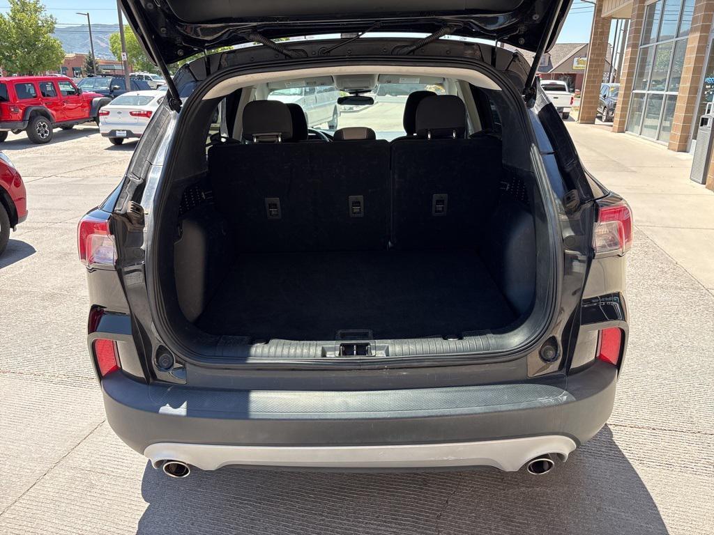 used 2022 Ford Escape car, priced at $19,995