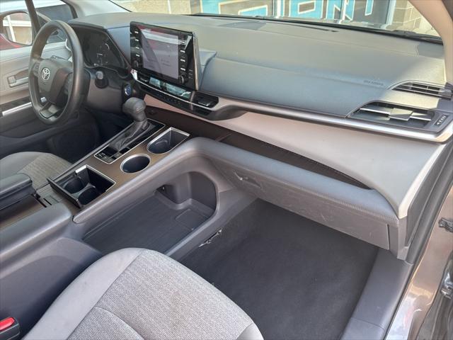 used 2023 Toyota Sienna car, priced at $31,995