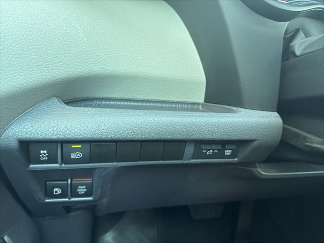 used 2023 Toyota Sienna car, priced at $31,995