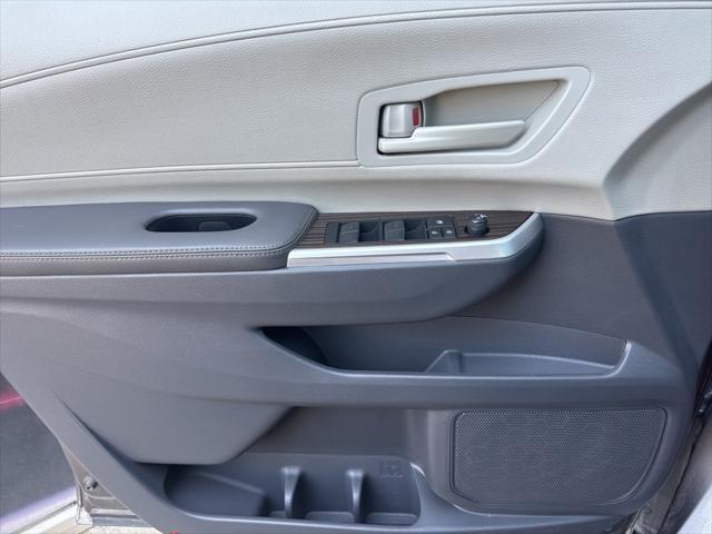 used 2023 Toyota Sienna car, priced at $31,995