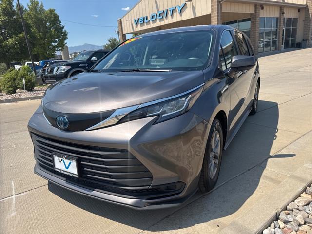 used 2023 Toyota Sienna car, priced at $31,995