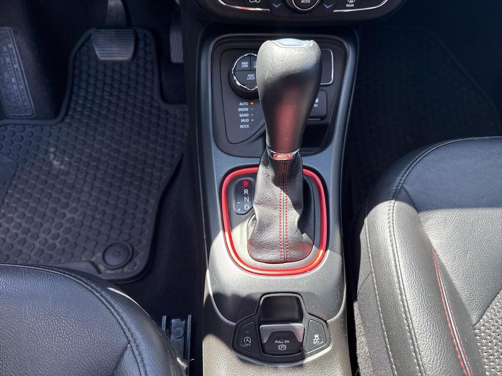 used 2020 Jeep Compass car, priced at $18,995