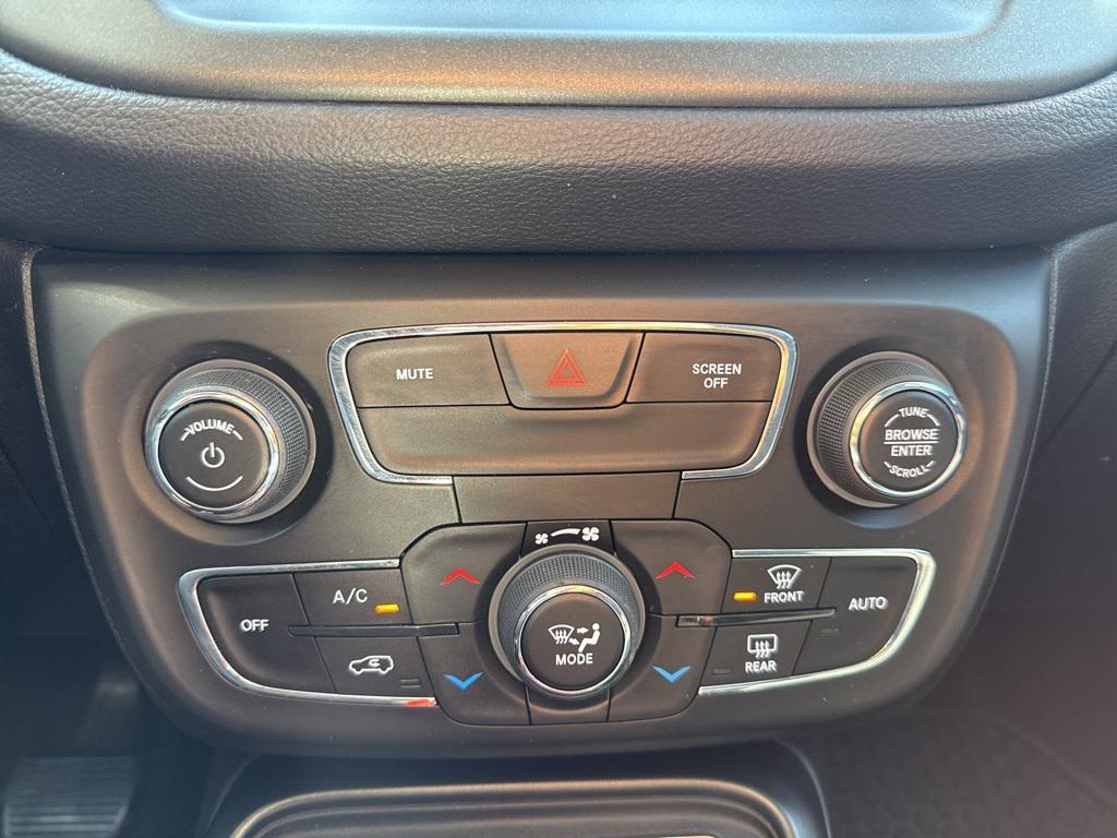 used 2020 Jeep Compass car, priced at $18,995