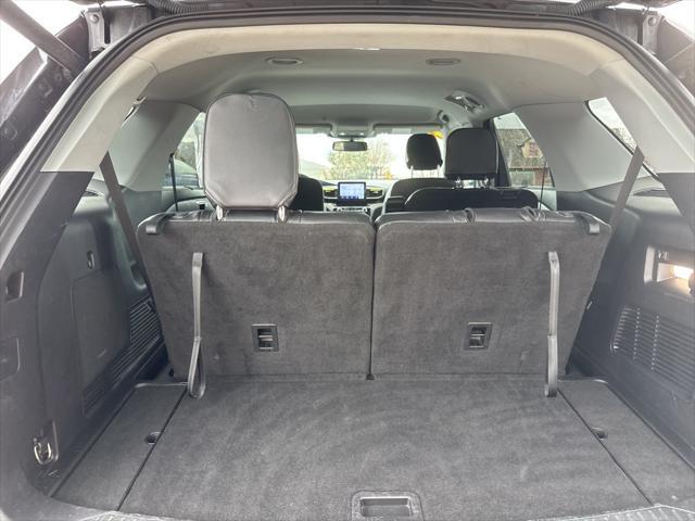 used 2022 Ford Explorer car, priced at $24,995