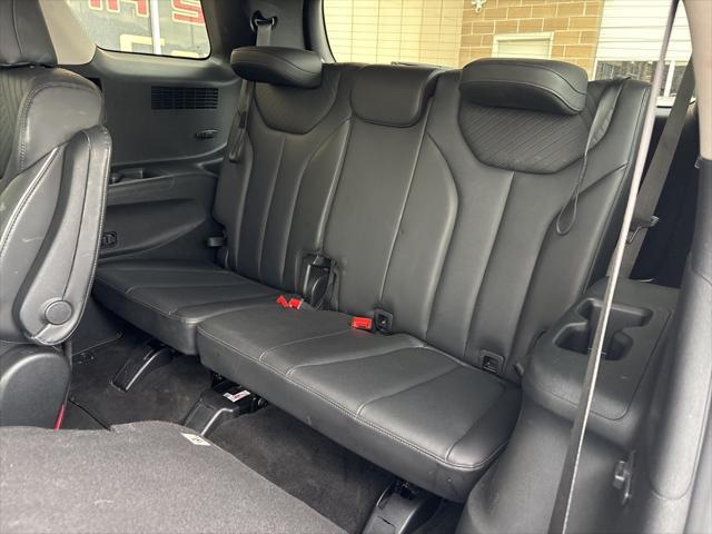 used 2024 Hyundai Palisade car, priced at $33,995