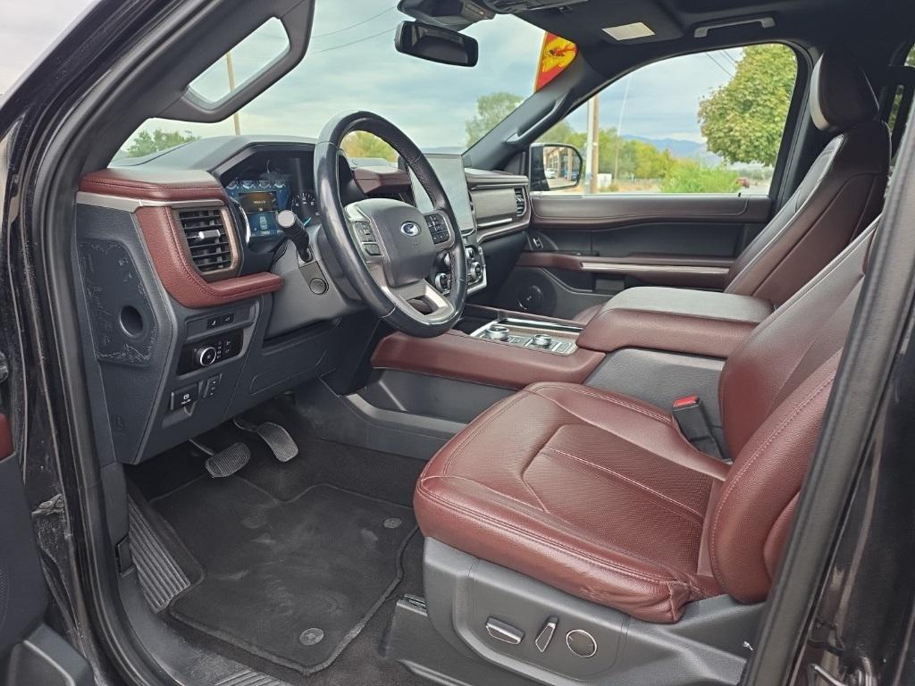 used 2023 Ford Expedition car, priced at $39,995
