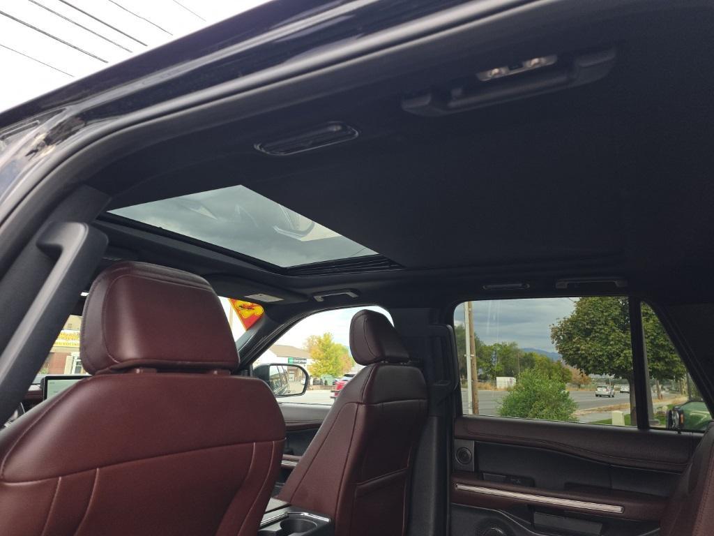 used 2023 Ford Expedition car, priced at $39,995