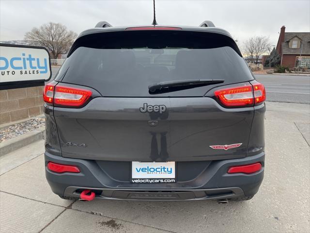 used 2015 Jeep Cherokee car, priced at $15,995