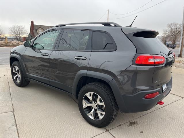 used 2015 Jeep Cherokee car, priced at $15,995