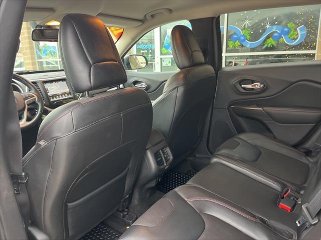 used 2015 Jeep Cherokee car, priced at $15,995