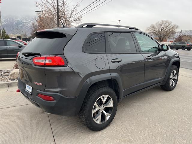 used 2015 Jeep Cherokee car, priced at $15,995