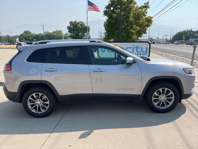 used 2019 Jeep Cherokee car, priced at $15,995