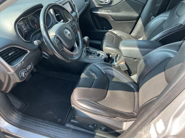 used 2019 Jeep Cherokee car, priced at $15,995