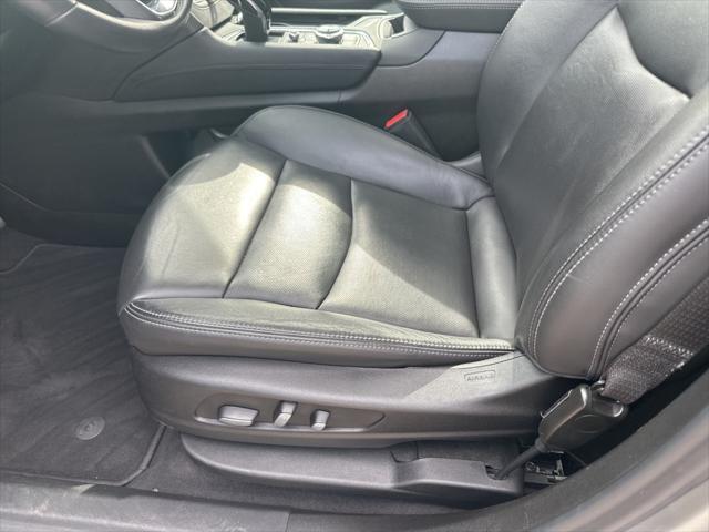 used 2023 Cadillac XT6 car, priced at $44,995