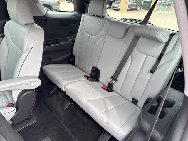 used 2024 Hyundai Palisade car, priced at $34,995