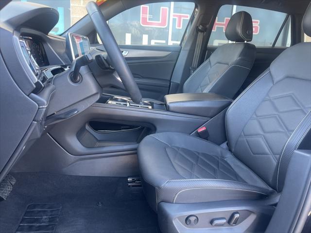 used 2024 Volkswagen Atlas Cross Sport car, priced at $31,995