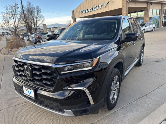 used 2023 Honda Pilot car, priced at $37,995