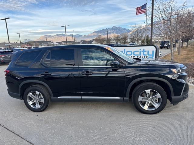 used 2023 Honda Pilot car, priced at $37,995