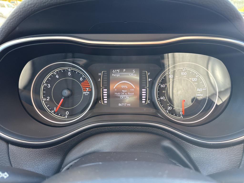 used 2019 Jeep Cherokee car, priced at $14,995