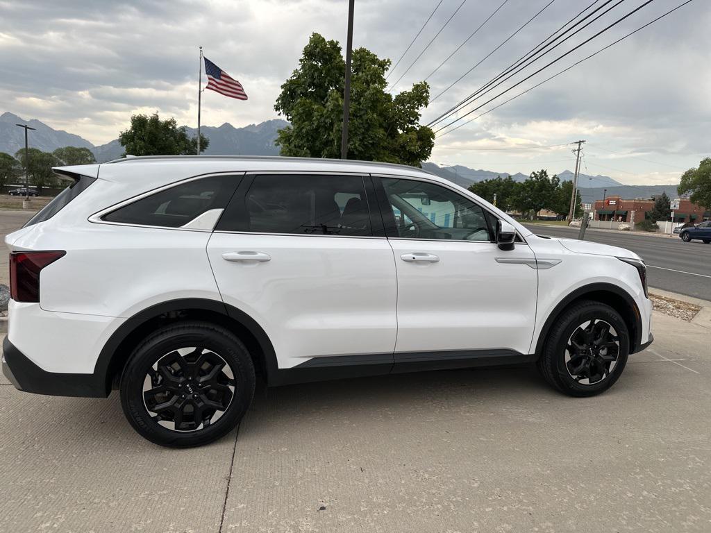 used 2024 Kia Sorento car, priced at $29,995