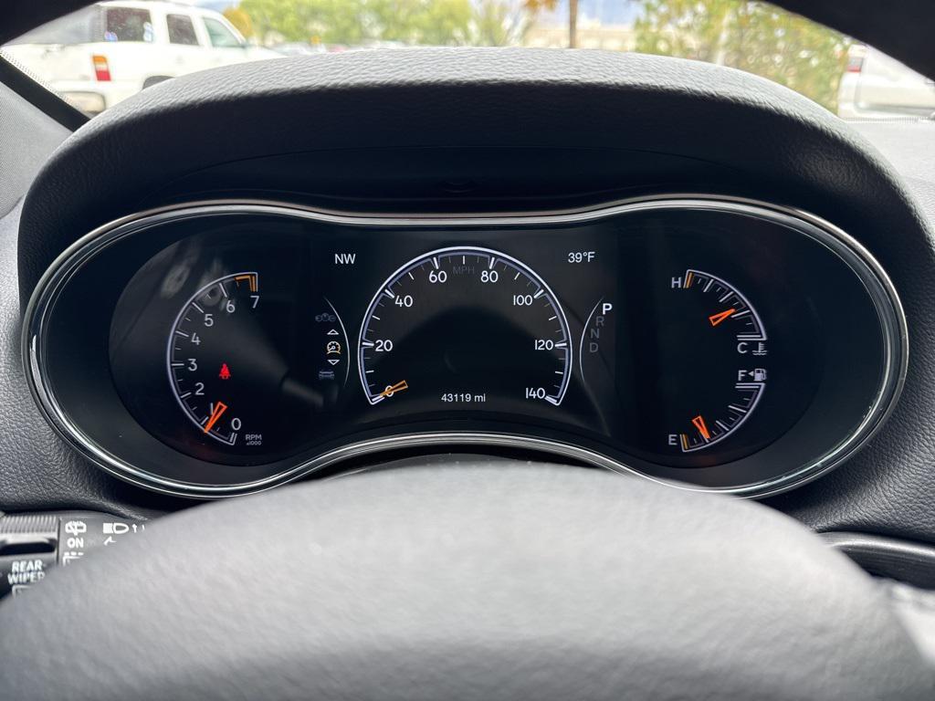 used 2021 Jeep Grand Cherokee car, priced at $26,995